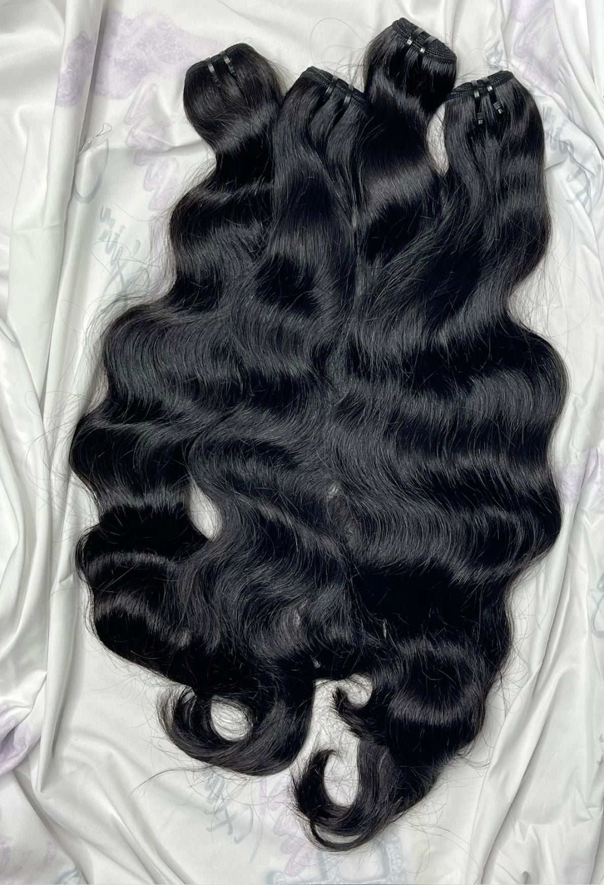 Natural Wavy Hair Bundle